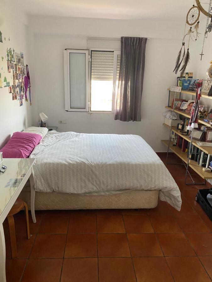 Apartment Luminosa En Piso Compartido *